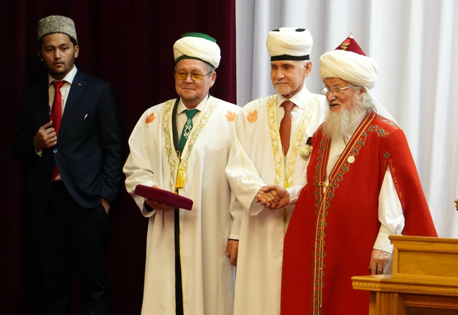 Ислам алдындағы ҡаҙаныштары өсөн юғары бүләк