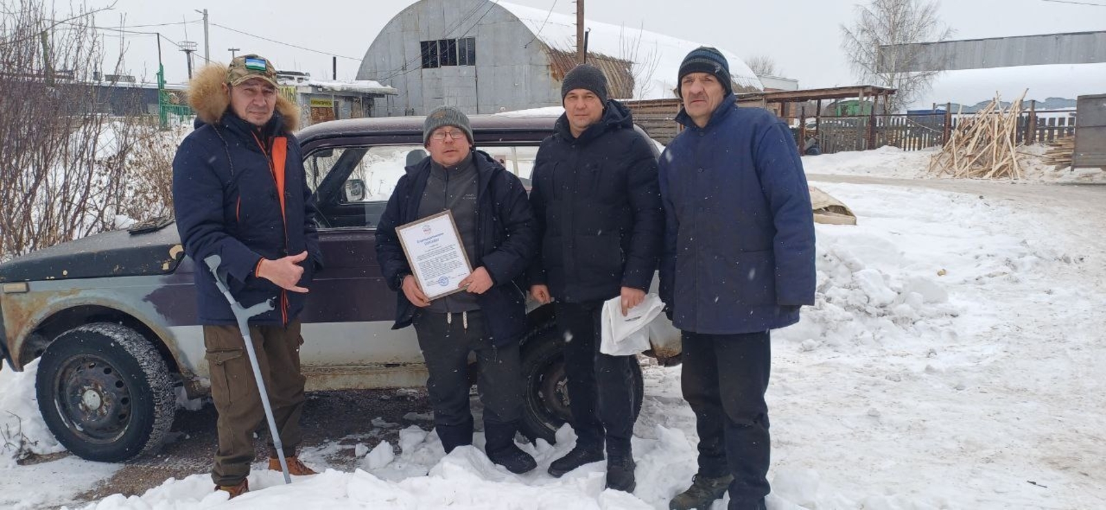 Ҡулдарынан килгәнсә булышалар