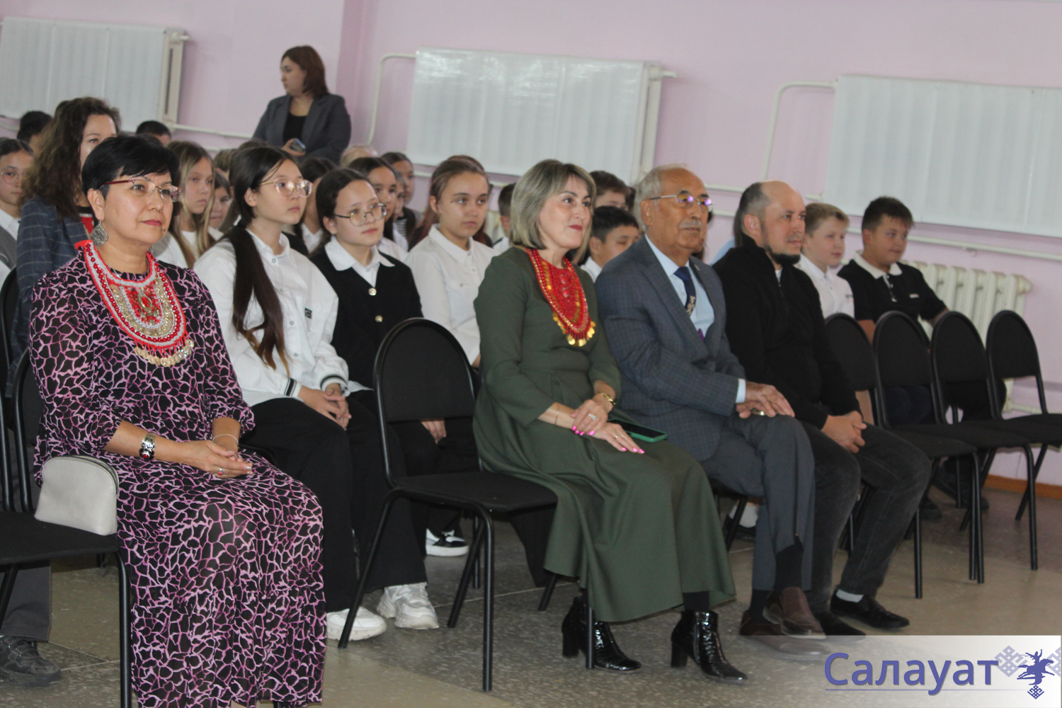 Күңелдәрҙе арбар ҡурай моңо