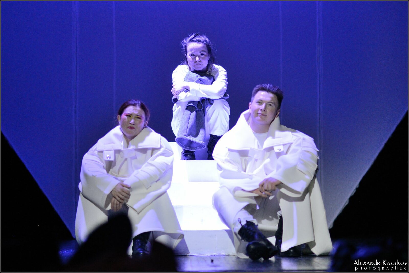 Үҙ тауышыңды тыңларға