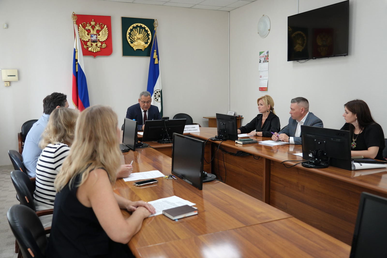 Эшкә килеп, миллион һум ал