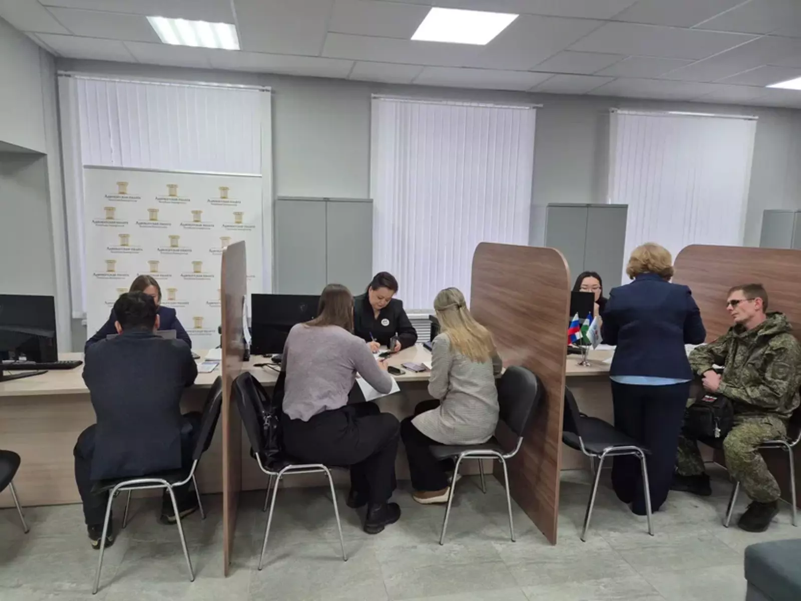 Александр Тихонов ознакомился с работой филиала фонда «Защитники Отечества»