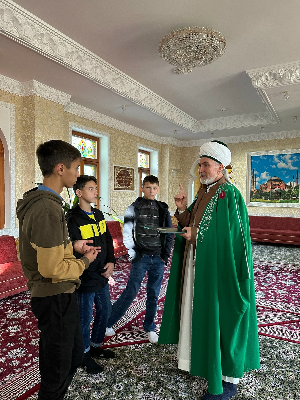 Иман һәм берҙәмлек юлында