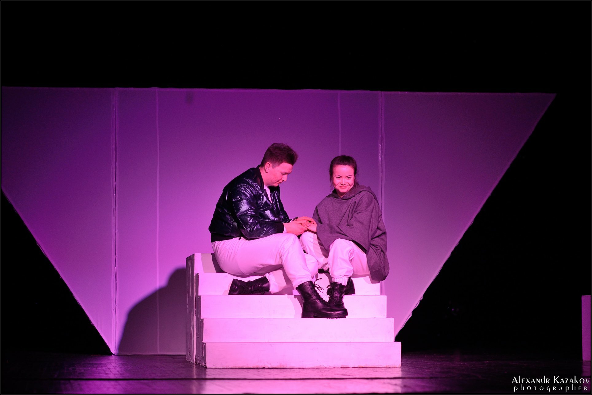 Үҙ тауышыңды тыңларға