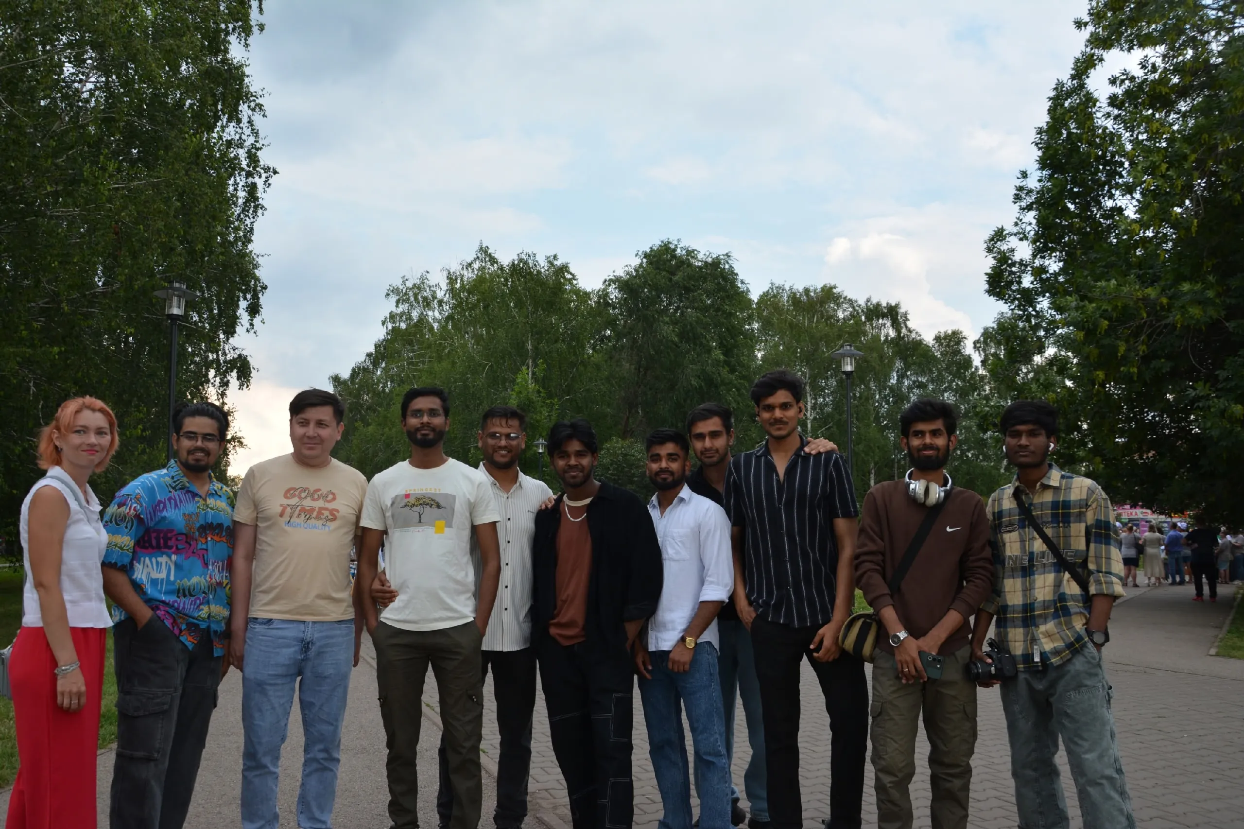 Тырышлыҡтары - халыҡ мәнфәғәте өсөн