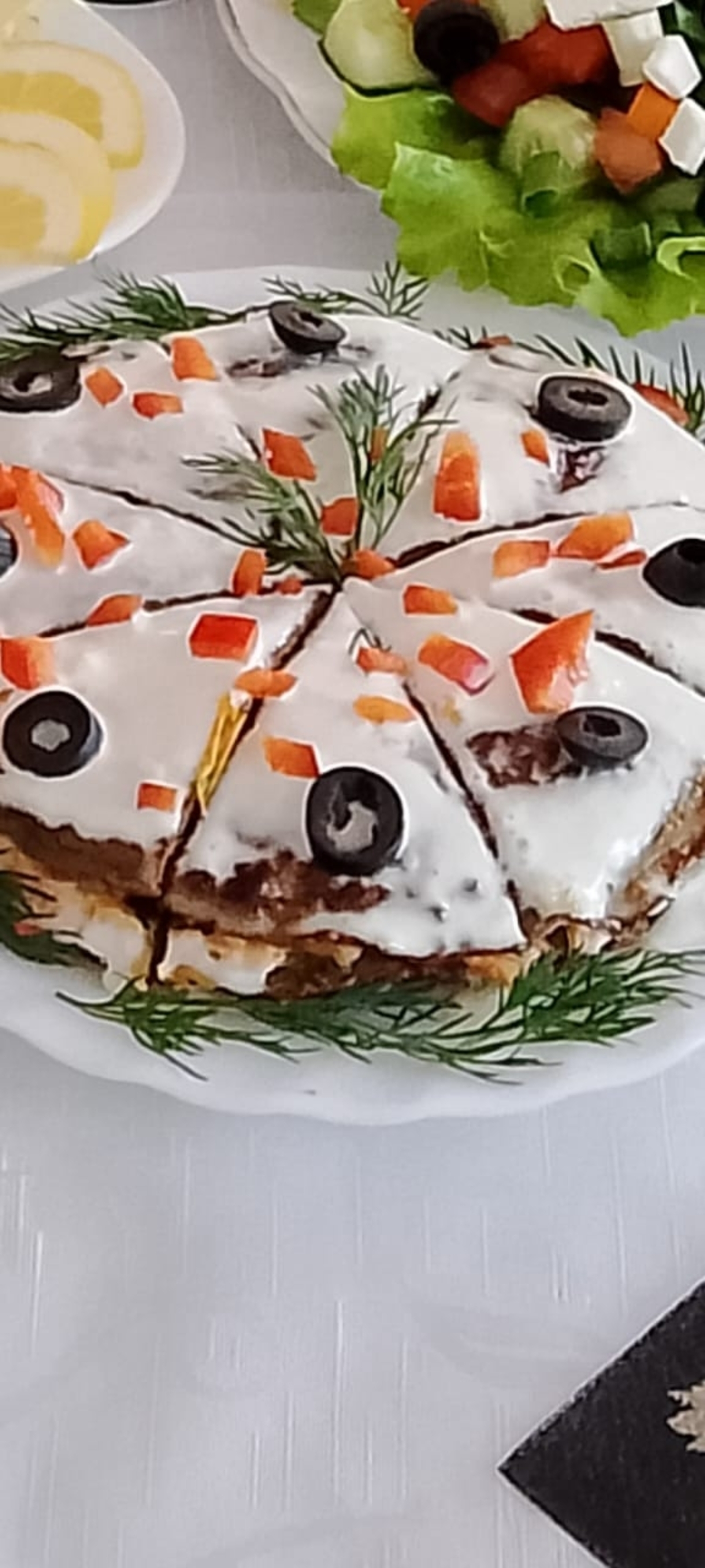 Тәмле ризыҡтар табын түрендә