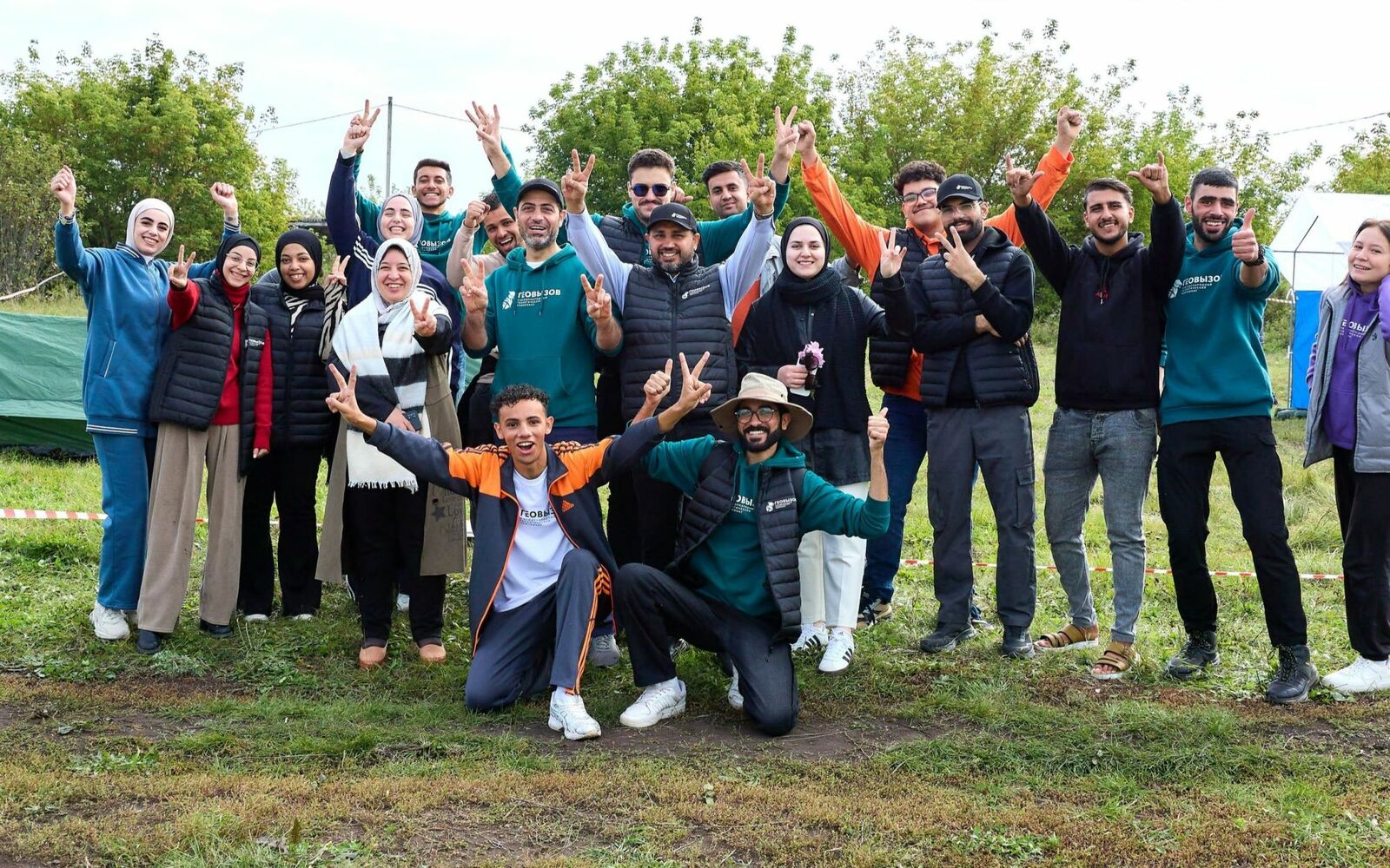 Более 300 студентов-геологов соревнуются в организации полевой стоянки